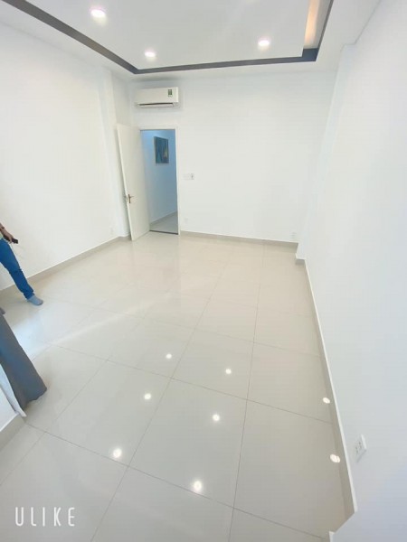 Chỉ với 6.3 tỷ có mặt tiền kinh doanh đường lớn 76m2 P16 GV