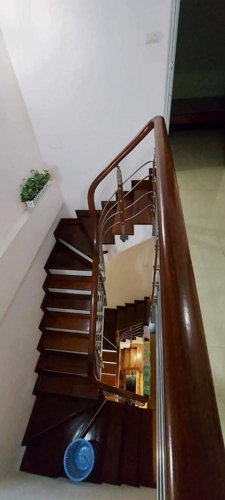 Đi đến slide 6