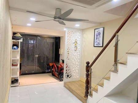 Bán nhà Bắc Hải, Quận 10, 50m2, chỉ 5,6 tỷ