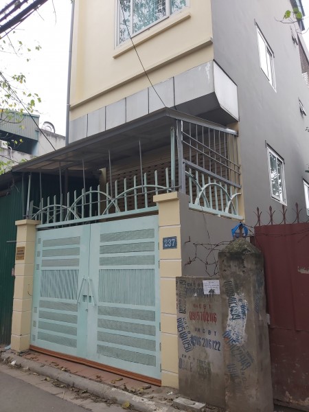 Bán nhà Ngõ Thịnh Quang, Đống Đa. Xây 5 tầng 35m2, Nhỉnh 3 tỷ