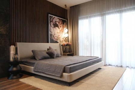 Bán gấp nhà Đầu ngõ Thụy Khuê giá 4.3 tỷ, 40mx4T, oto đỗ gần