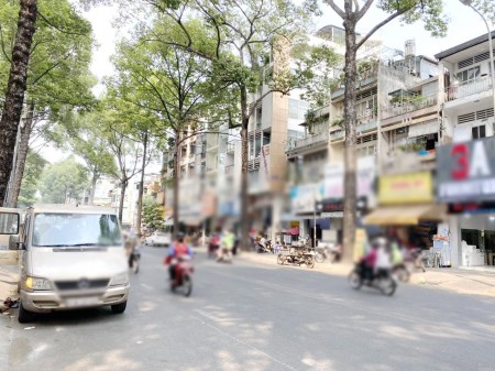 Đi đến slide 3