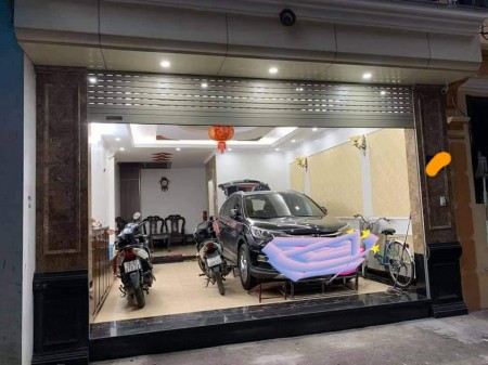 An Sinh Đỉnh Cao Nhà Cầu Giấy Ô Tô, Thang Máy, Nhà Đẹp ở Ngay