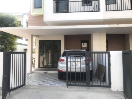 Chủ nhà cần vốn bán căn liền kề 3 tầng trong khu đô thị Vsip Bắc Ninh