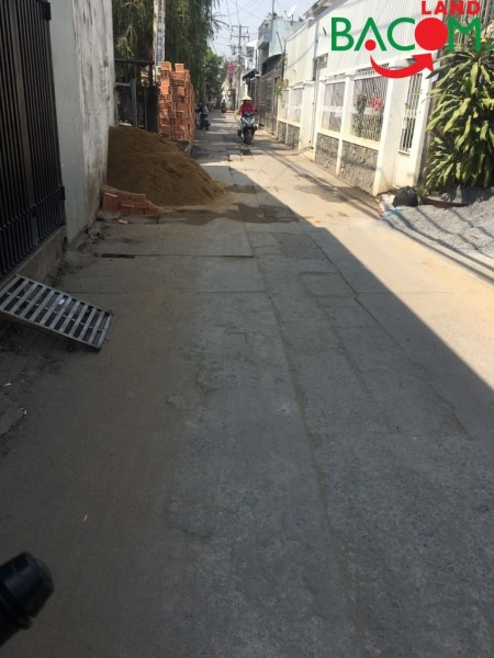 Bán nhà gần chợ tân mai, Biên Hòa, đường ô tô, full thổ cư, giá chỉ 2.95 tỷ,