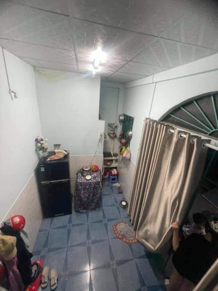 Nhà mới đẹp giá hạt dẻ hẻm xe hơi