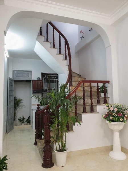 BÁN NHÀ VT ĐẸP HIẾM HỒ TÂY THOÁNG 2 MẶT NGÕ THÔNG 30M 5T NHỈNH 3 TỶ