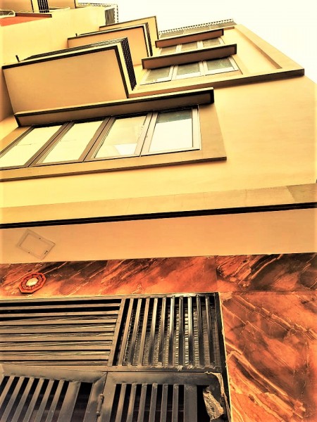 Chỉ 2 tỷ 5 có 200m2 nhà đẹp Yên Duyên, xe tải đỗ cửa, gần hồ, ra vào cao tốc