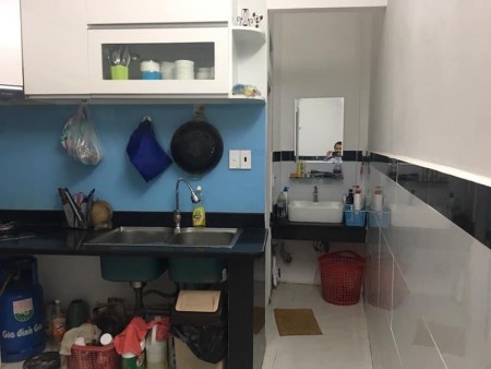 Bán nhà hẻm lớn Đường Nguyễn Đình Chính - Phú Nhuận