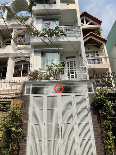 HXH Thích Quảng Đức 4,2x20m, trệt, 3lầu. 6pn, 5wc. Full ML.