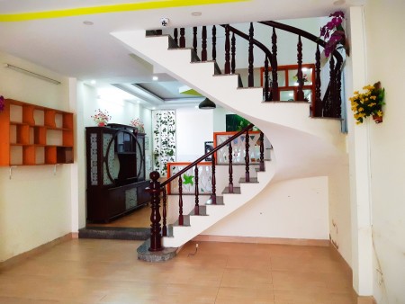 Bán GẤP nhà MẶT TIỀN Đường số 9, P16, Gò Vấp, 4.7x17m, 1 trệt, 1 lầu, 6.7 tỷ
