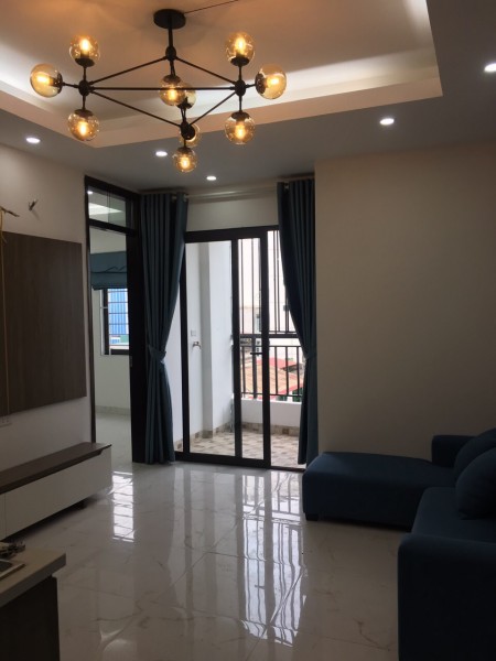 Cần bán nhà Đào tấn, ngõ rộng, 5 tầng, 50m2 giá 7.4 tỷ