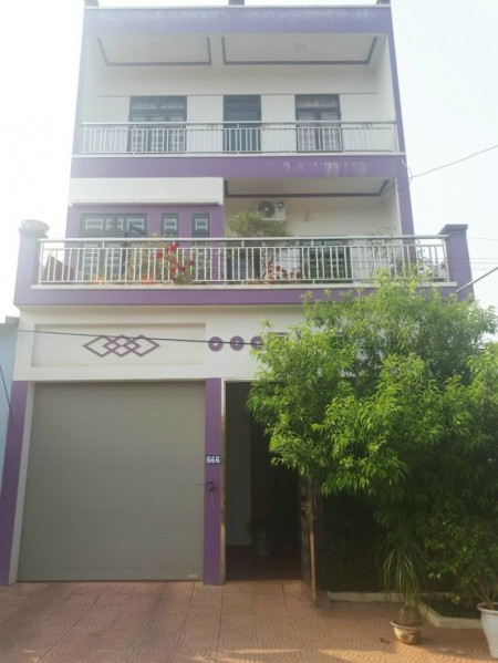 Bán nhà 3 tầng Đường Trần Khát Chân - Tổ 23 Phường Đông Phong - TP Lai Châu.