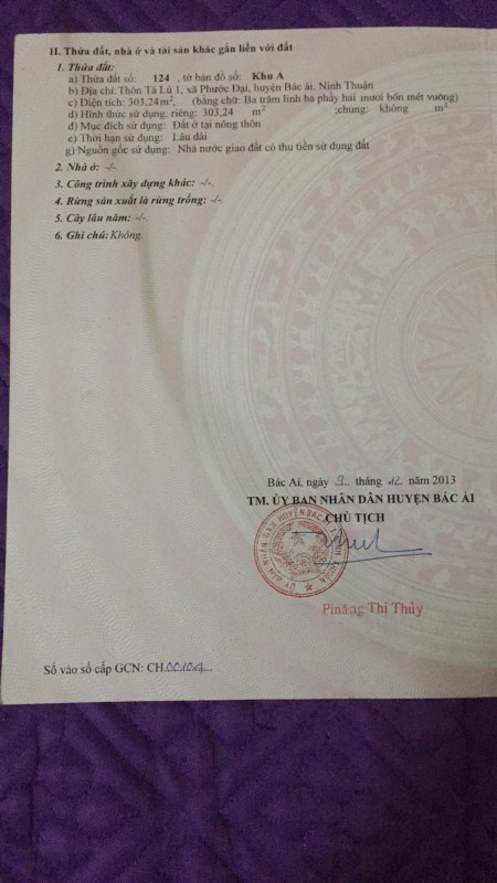 Đất trung tâm hành chính huyện