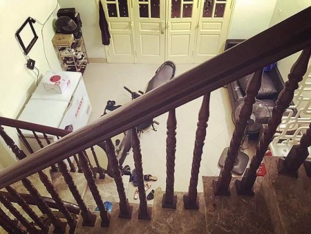 BÁN NHÀ NGỌC HÀ 31XAY 3TANG MẶT TIỀN 3.6 GIÁ 3TỶ