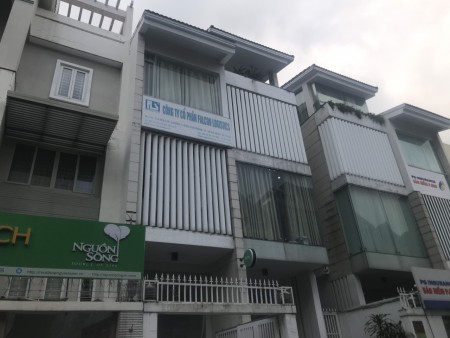 Cho thuê nhà làm văn phòng MT HOA LAN khu Phan Xích Long