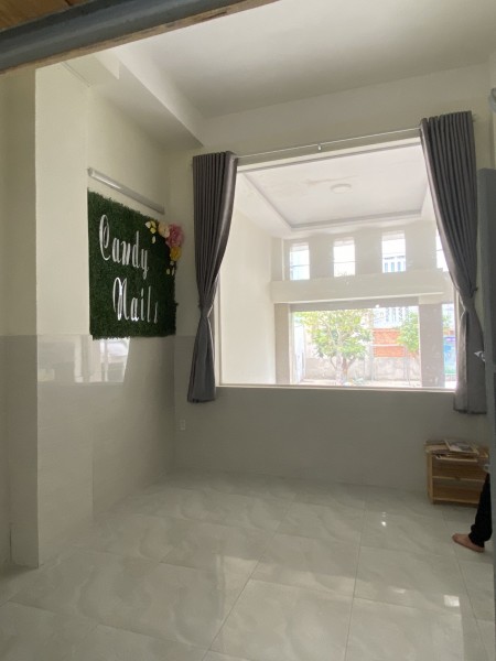 MẶT BẰNG, KIOT KNH DOANH làm NAIL rộng rãi, tiện nghi, có GÁC Ở LẠI, p15, TÂN BÌNH