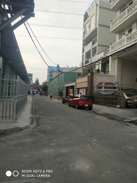 Bán gấp lô đất chính chủ đối diện trường học Củ Chi