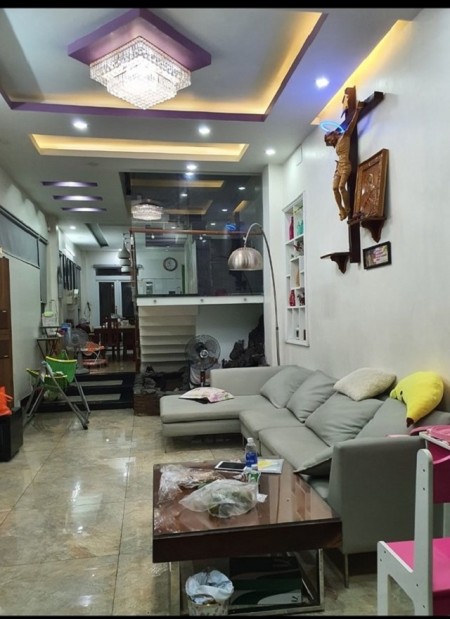 Nhà mặt tiền Đô Đốc Lộc 98m2 4x24.5, 4 tầng, 4PN ở hoặc kinh doanh đỉnh. Bán gấp 10,5 tỷ
