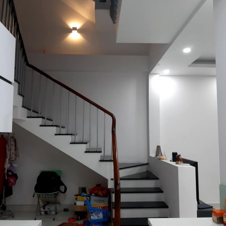 Chuyển công tác cần bán nhà Hiệp Bình Phước, Thủ Đức, 62m vuông, Giá 6 tỷ. Chính chủ có thương lượng
