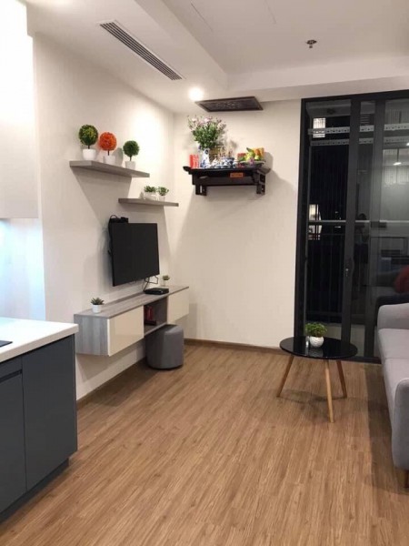 Cho thuê Chung cư Vinhomes Green Bay Đại Lộ Thăng Long 2 ngủ full 13 triệu. Lh 0377983070