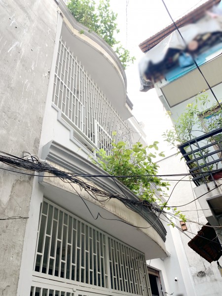 Nhà (3.1*10m/2lầu) hẻm Trần Đình Xu P.Cô Giang Q1