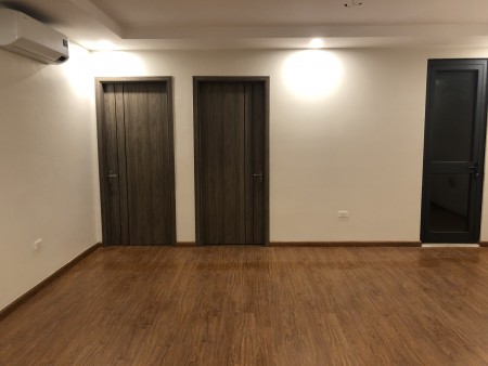 Cho thuê chung cư Tân Hồng Hà 317 Trường Chinh 80m 2PN Thoáng mát đồ cơ bản giá 10tr/th 0988296228