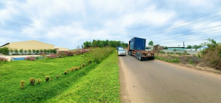 Bán đất mặt tiền Long Thành, có thể kinh doanh ngay