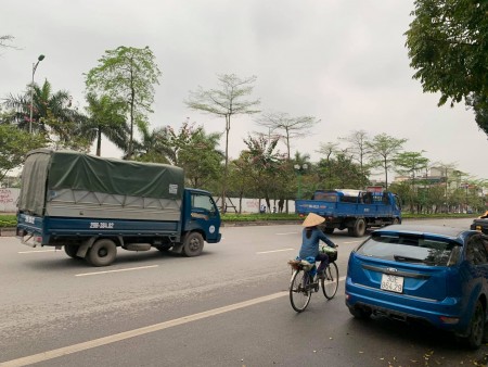 BÁN GẤP NHÀ MẶT PHỐ NGÔ GIA TỰ, LONG BIÊN, HÀ NỘI. 0976005168.
