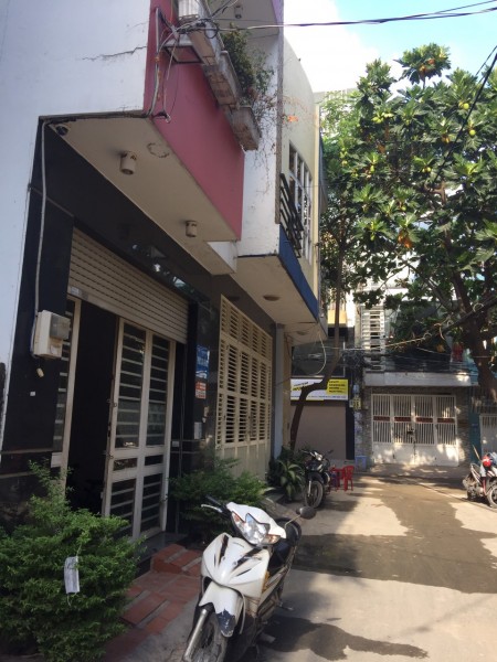 Nhà nguyên căn Phan Văn Trị Phường 11 giá chỉ 20tr/tháng