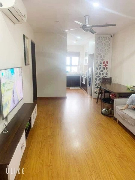 Chính chủ bán gấp căn hộ full NT giá 1100 tại The Vesta