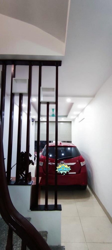 Nhỉnh 4 Tỷ, Mặt Phố Kinh Doanh, Oto Tránh, An Sinh Đỉnh, Nhà Đẹp, 6 Ngủ, Yên Bình 40m2, 5 Tầng.