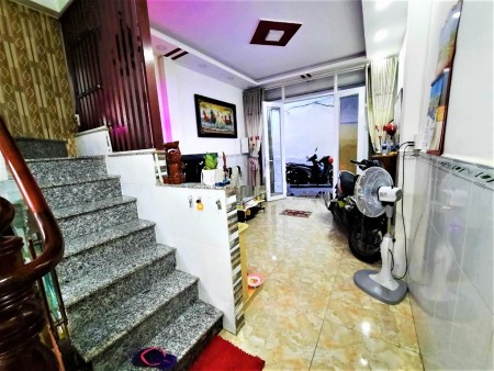 Bán nhà 2tầng 3.5x12 nở hậu, gần MT Tân Hóa Q11 giá 4ti5