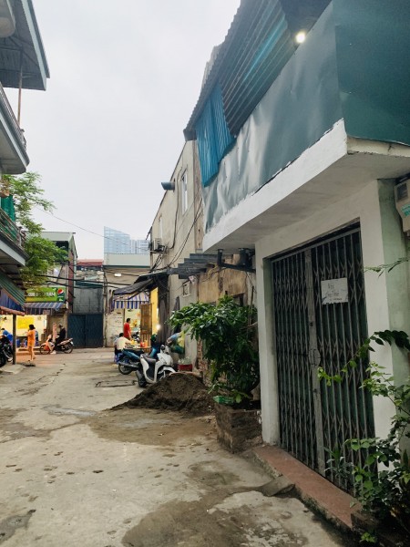 Cho thuê nhà phố Minh Khai, Quận Hai Bà Trưng, Hà Nội
