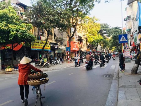 TRUNG TÂM CỦA TRUNG TÂM KINH DOANH ĐẾM TIỀN MỎI TAY GIÁ 17.2 TỶ