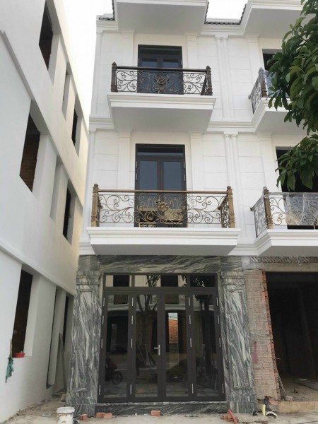 Đi đến slide 6