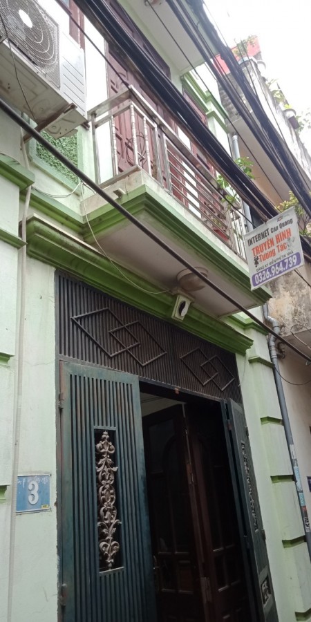 Chính chủ cần bán nhà 3 tầng, Giá 1.8 Tỷ có thương lượng. LH: 0343866733