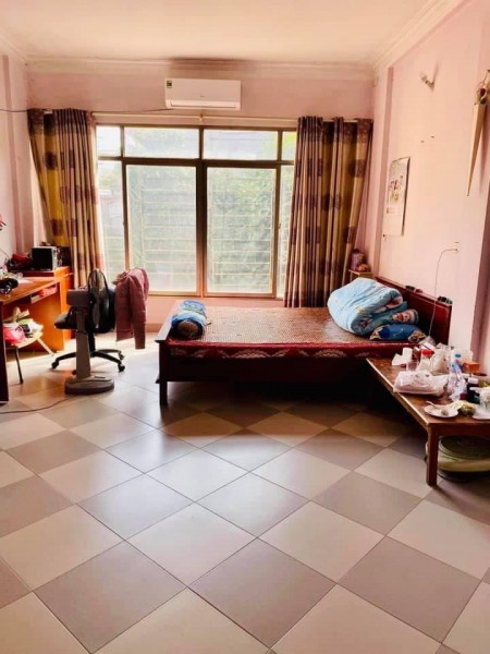 NHÀ ĐẸP XA LA KINH DOANH SIÊU HOT PHÂN LÔ VỈA HÈ RỘNG