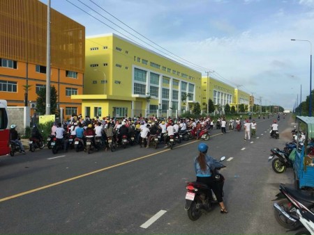 Đi đến slide 4