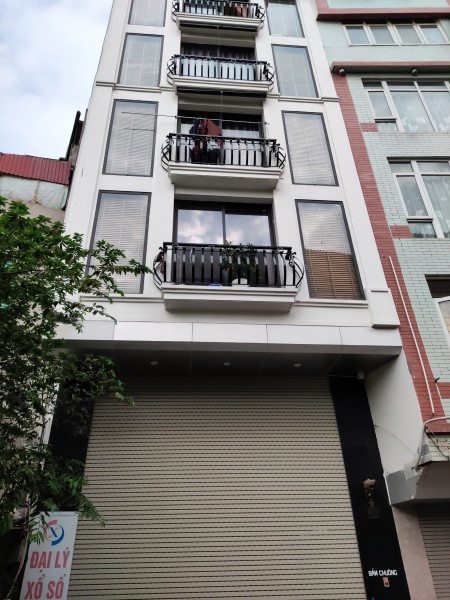 Bán nhà phố Trần Quốc Hoàn 76m2x8T mặt tiền 8m giá 24 tỷ
