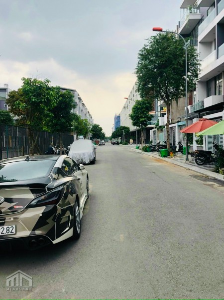 Đi đến slide 8