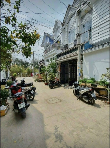 Bán nhà hẻm Huỳnh Tấn Phát, Nhà Bè, Giá 3.45 tỷ +84.943211439 Ms Hải