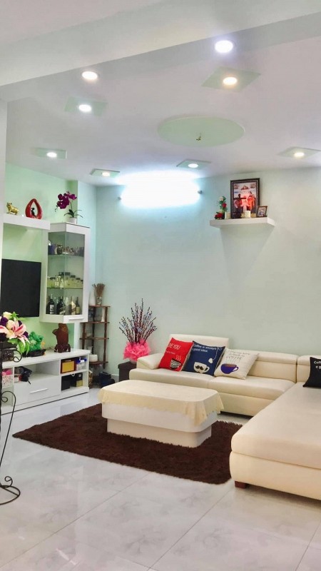 Giá tốt nhà 2 lầu Nguyễn Thượng Hiền P5, Bình Thạnh, 932922879