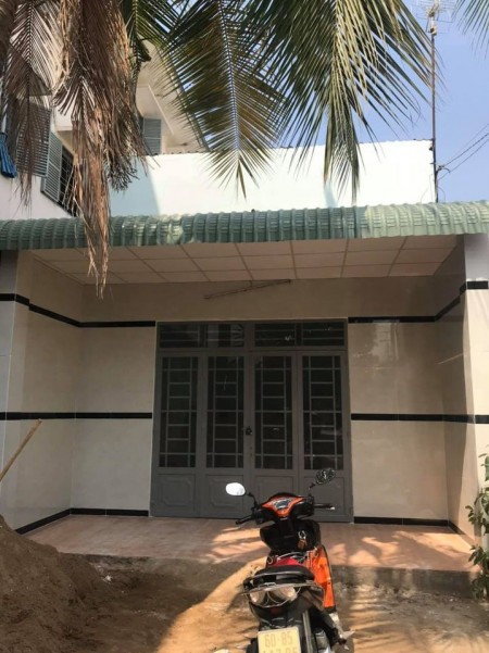 Nhà mới cấp 4 SHR 67.4m2 Long Trường quận 9