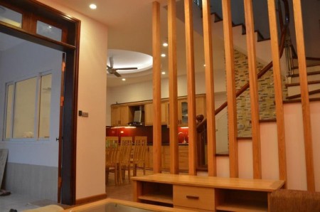 MẶT TIỀN TO DIỆN TÍCH KHỦNG TRUNG TÂM CẦU GIẤY SỔ NỞ TƯNG BỪNG 6 TỶ HƠN