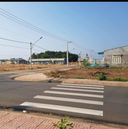 Chính chủ bán gấp lô góc ngay sao chợ Tân Tiến Kinh Doanh mua bán đông đúc