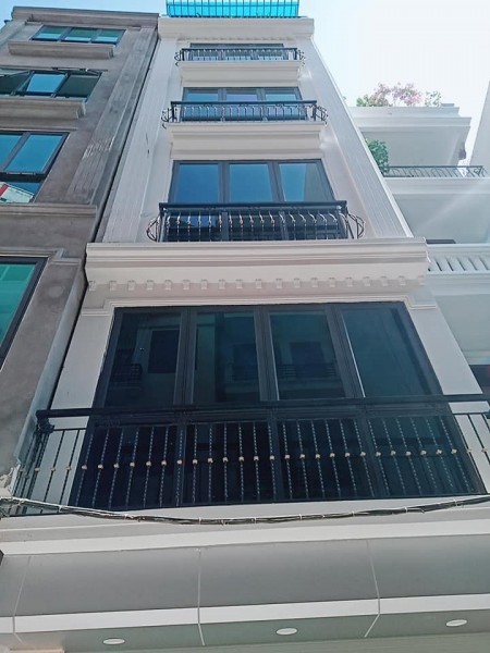 Trung Kính Phân Lô Ngõ ô tô tránh Thang Máy 7 Tầng ở sướng Kinh doanh đỉnh