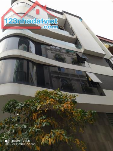 BÁN GẤP MẶT PHỐ LÊ VĂN HƯU 187m2,MT 7,5m, 86 TỶ SDT 0372274798