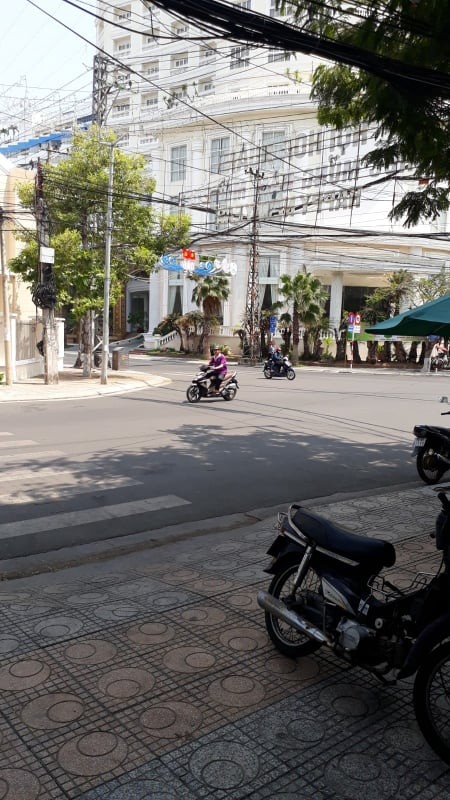 Cho thuê mặt bằng làm Văn phòng 32 Pasteur Nha Trang