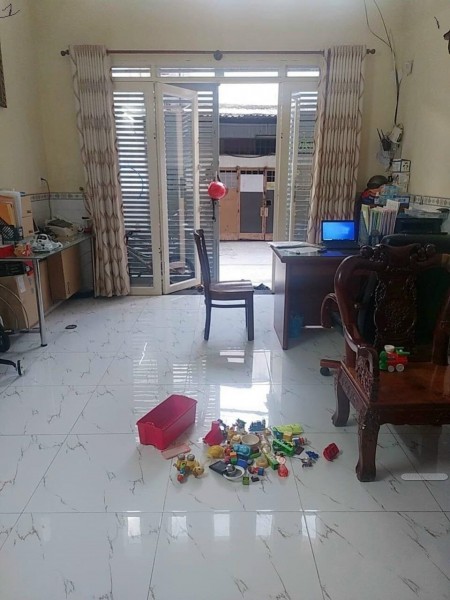 Nợ Ngân hàng Bán gấp nhà HXH 4M Lê Hồng Phong, Phường 2, Quận 10, 40m2 chỉ 5 tỷ 5